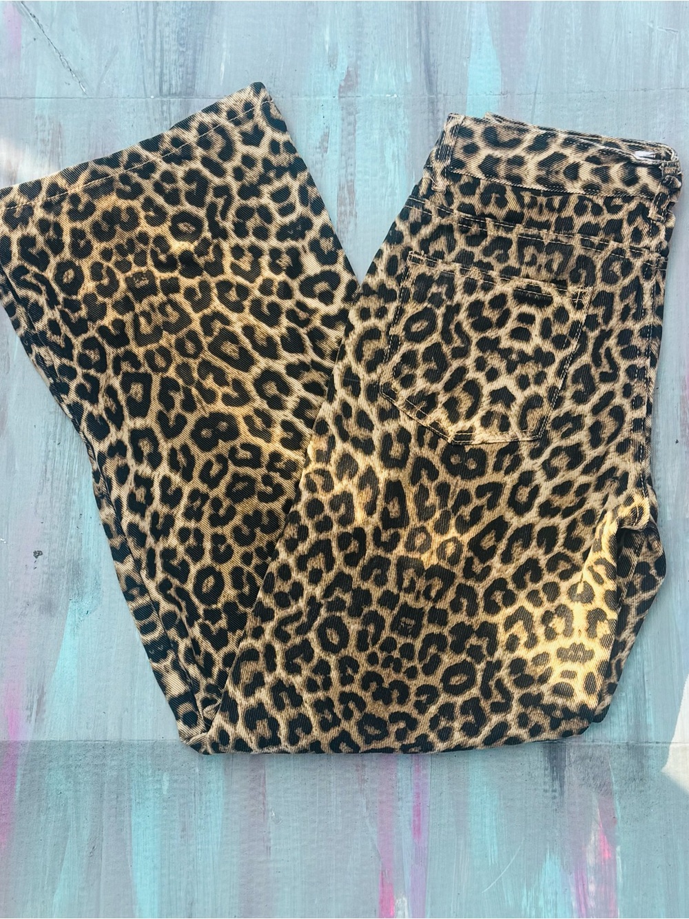 Perfect for Fall! Leopard Print Jeans Sz 3